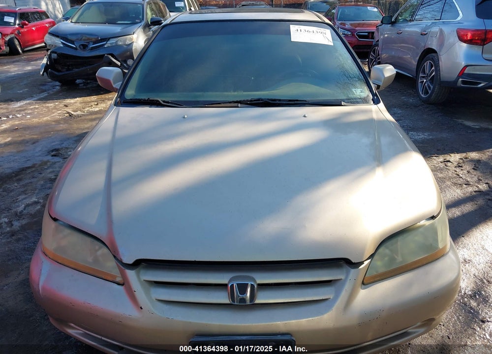 2002 HONDA ACCORD 3.0 EX VIN: 1HGCG16582A058468