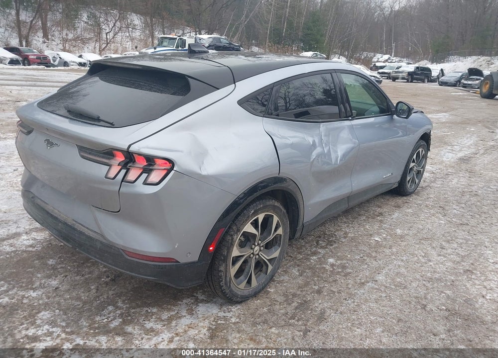 2022 FORD MUSTANG MACH-E PREMIUM VIN: 3FMTK3SU7NMA23610