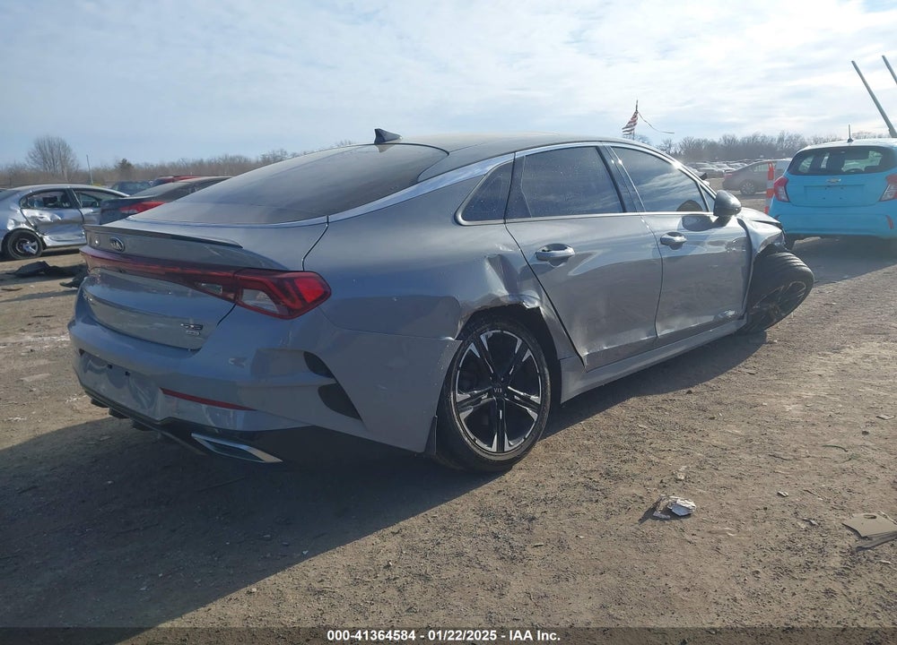 2021 KIA K5 VIN: 5XXG64J25MG045556