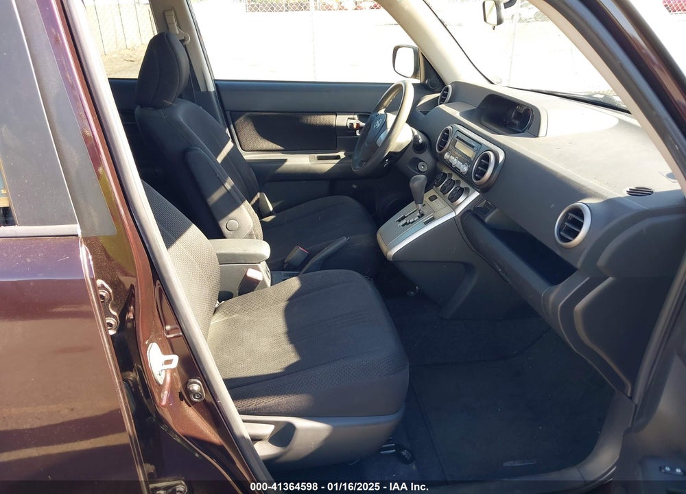 2009 SCION XB VIN: JTLKE50E791081495