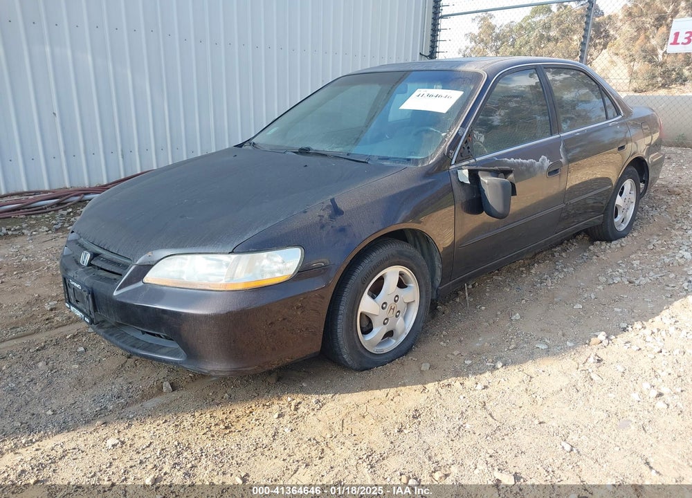 1998 HONDA ACCORD EX VIN: 1HGCG6674WA031336