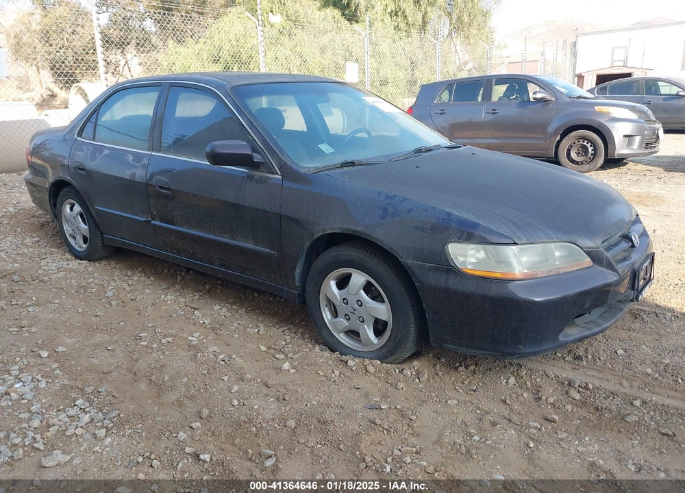 1998 HONDA ACCORD EX VIN: 1HGCG6674WA031336