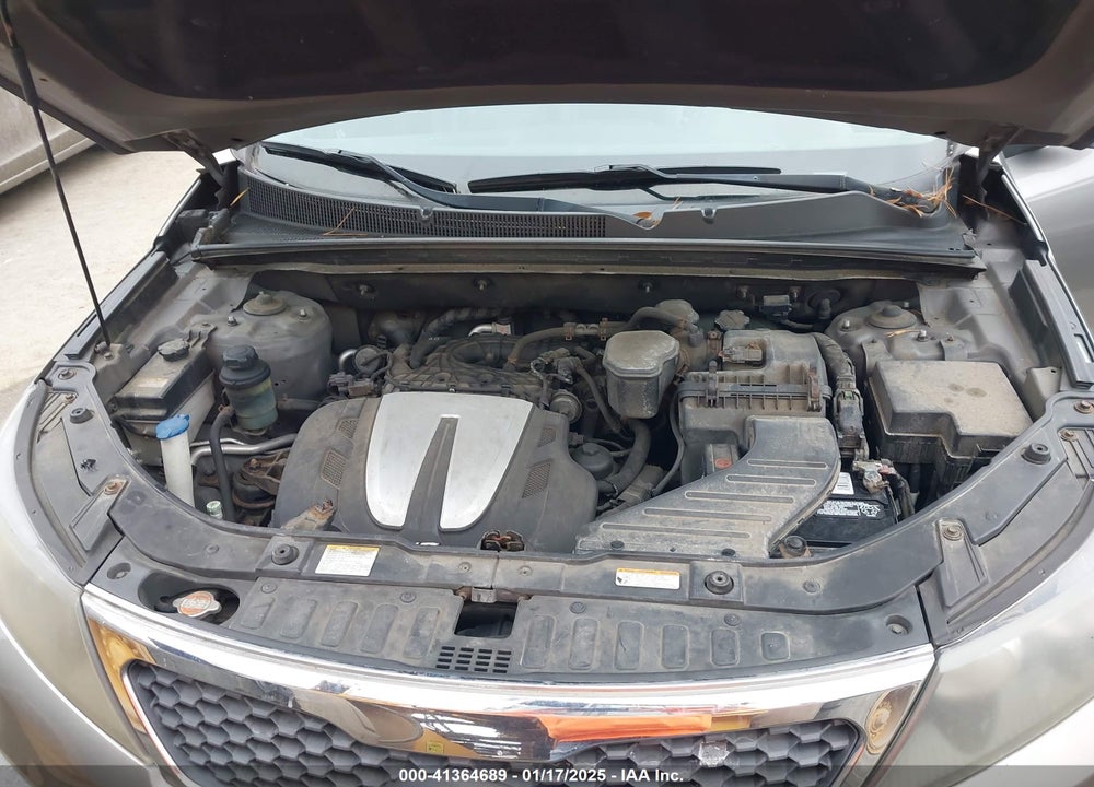 2011 KIA SORENTO EX V6 VIN: 5XYKUDA22BG057835
