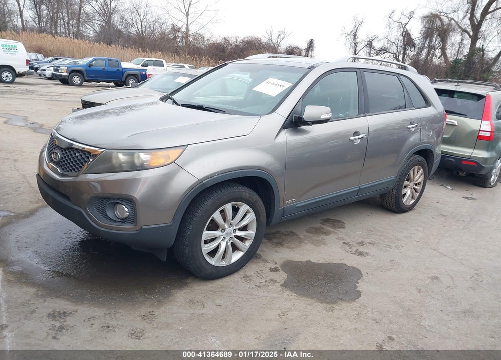 2011 KIA SORENTO EX V6 VIN: 5XYKUDA22BG057835