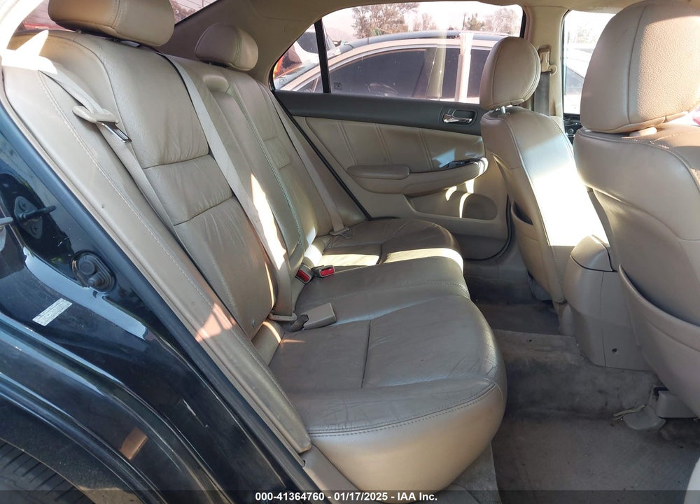 2007 HONDA ACCORD 2.4 EX VIN: 1HGCM56857A040897