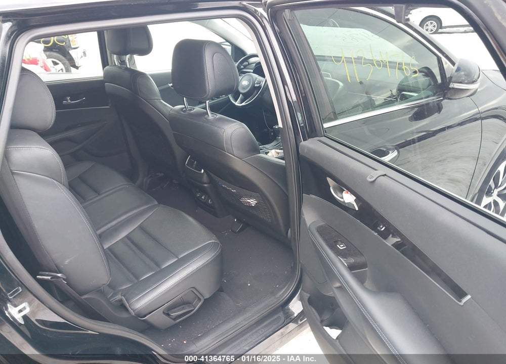 2016 KIA SORENTO 2.0T EX VIN: 5XYPHDA1XGG050964