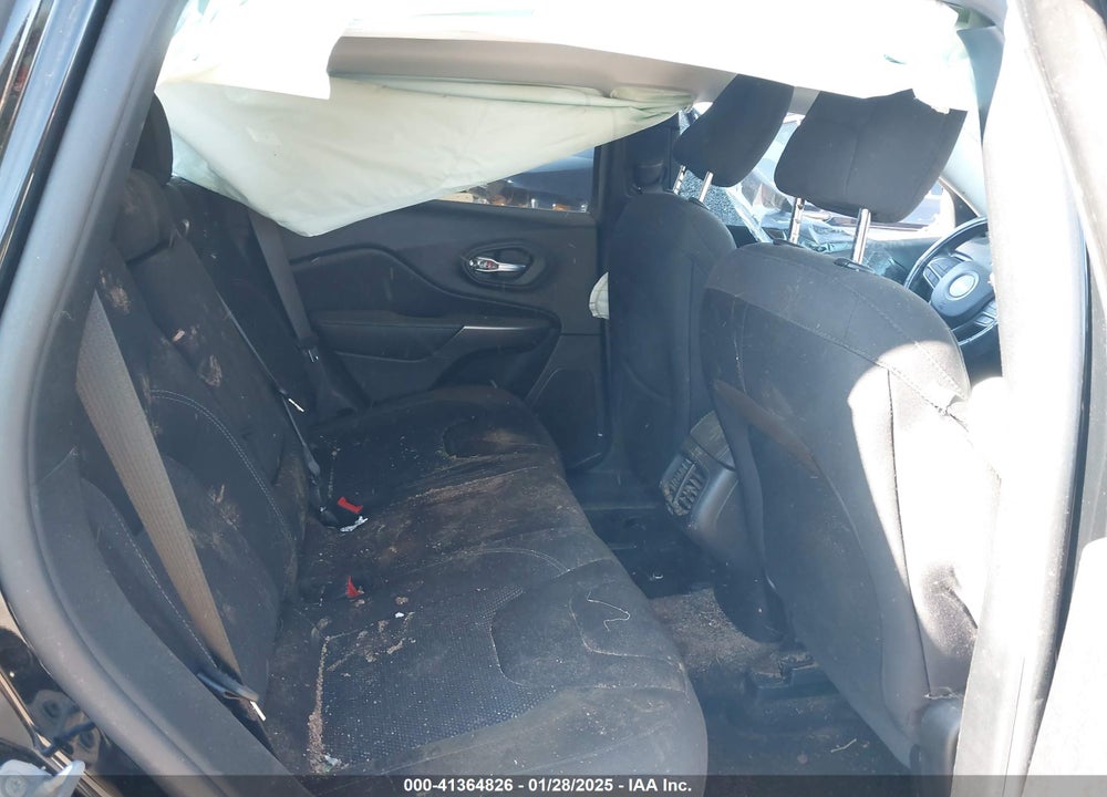 2020 JEEP CHEROKEE LATITUDE FWD VIN: 1C4PJLCB1LD525088