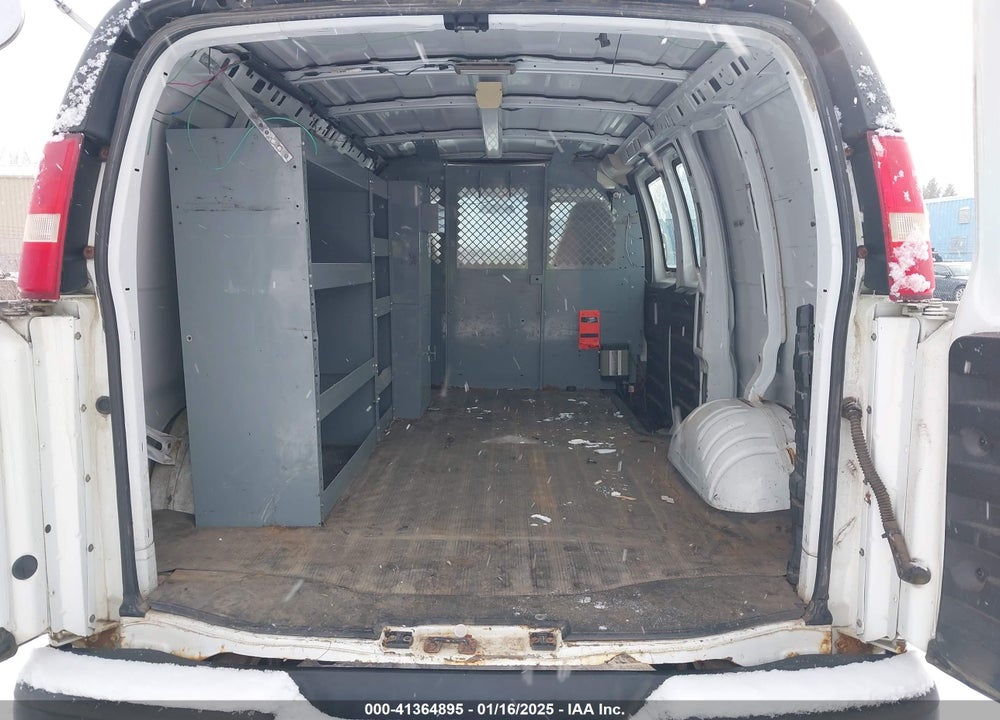 2005 GMC SAVANA G3500 VIN: 1GTHG35UX51164143