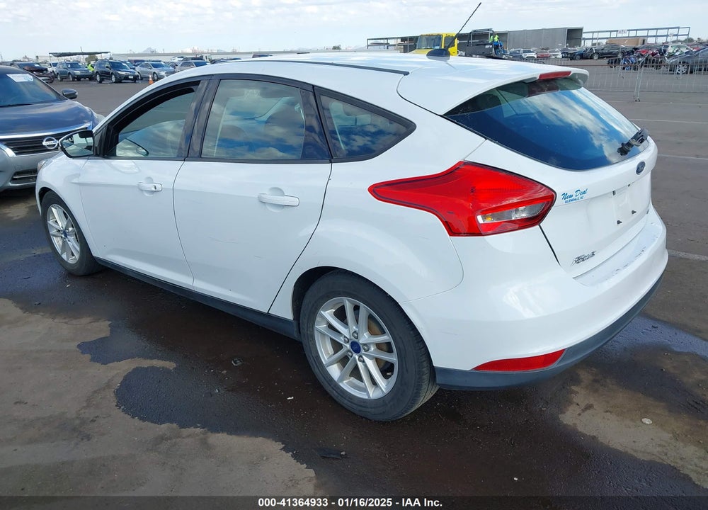 2015 FORD FOCUS VIN: 1FADP3K22FL289067