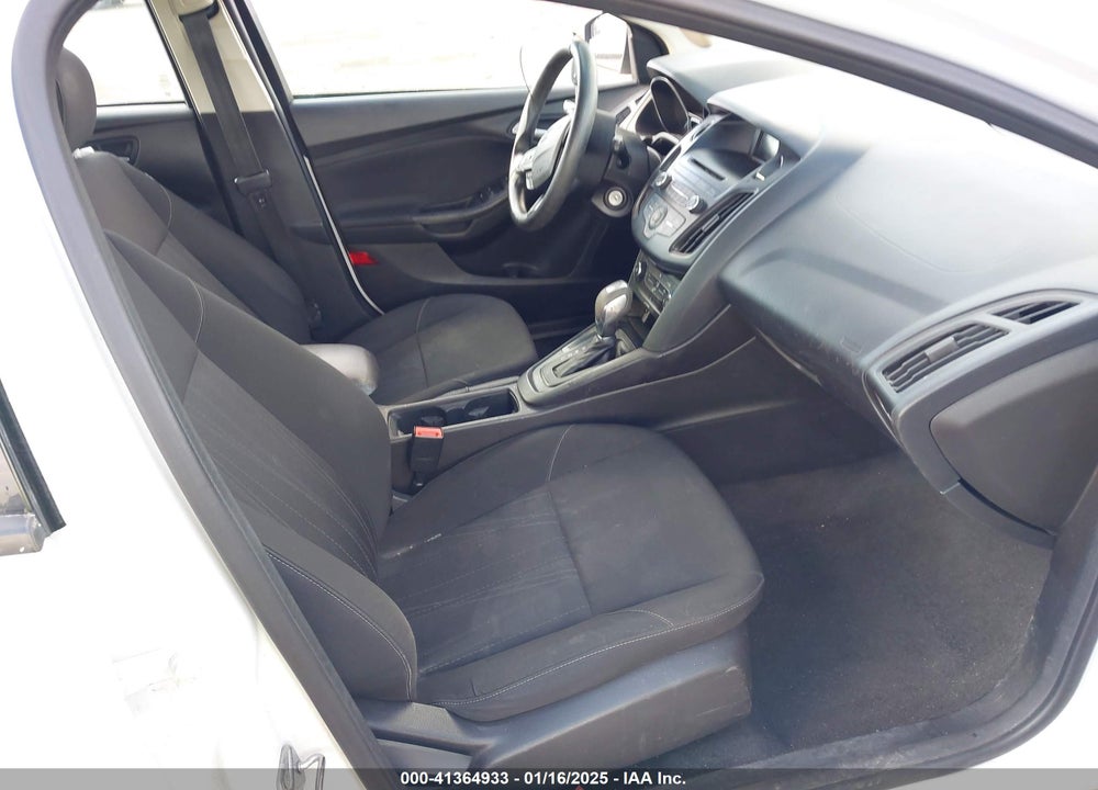 2015 FORD FOCUS VIN: 1FADP3K22FL289067