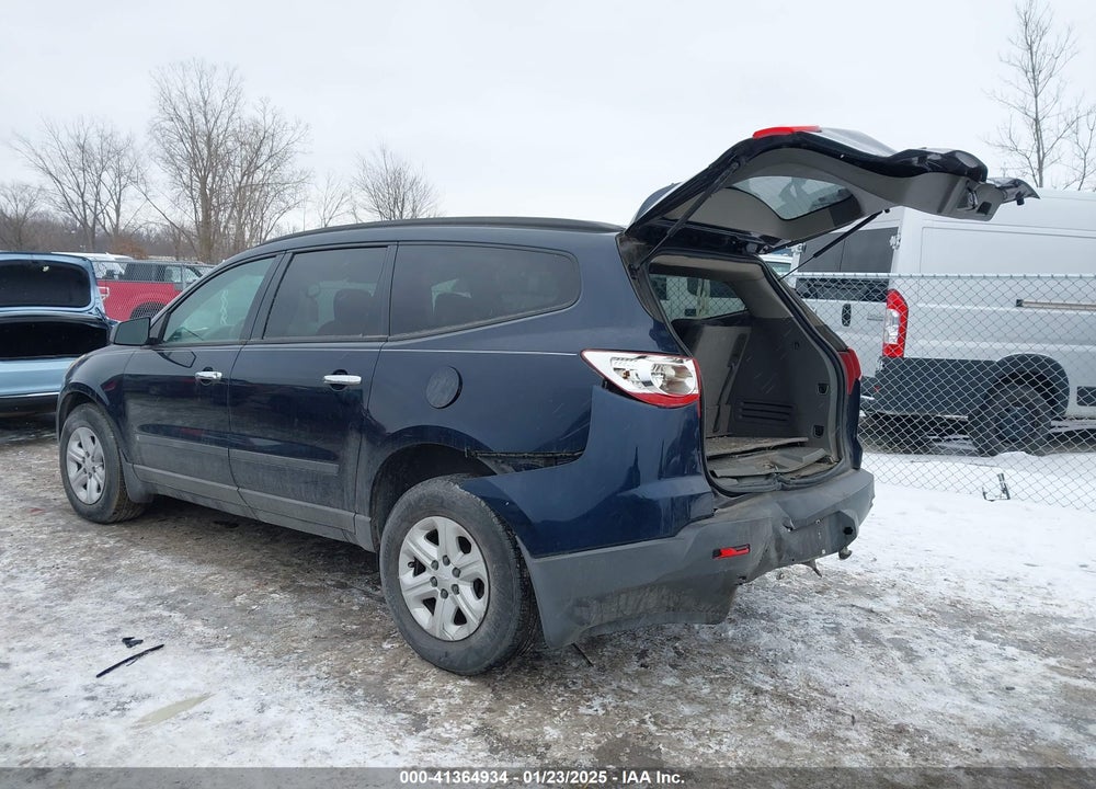 2010 CHEVROLET TRAVERSE LS VIN: 1GNLVEED6AS106800
