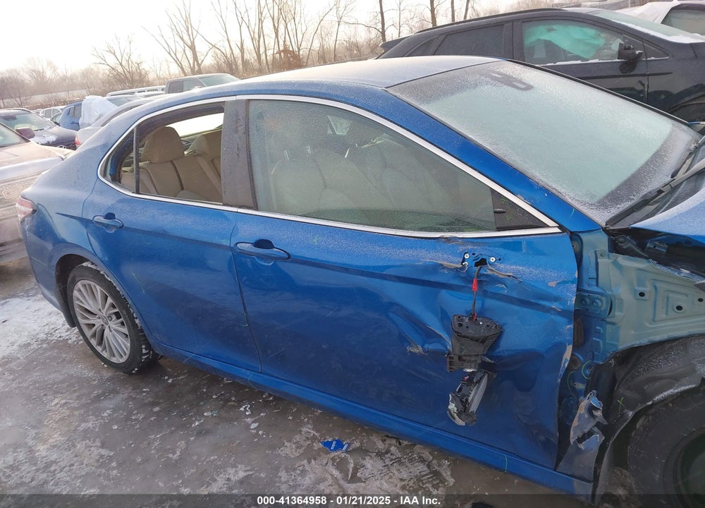2020 TOYOTA CAMRY VIN: 4T1F11BK1LU009844