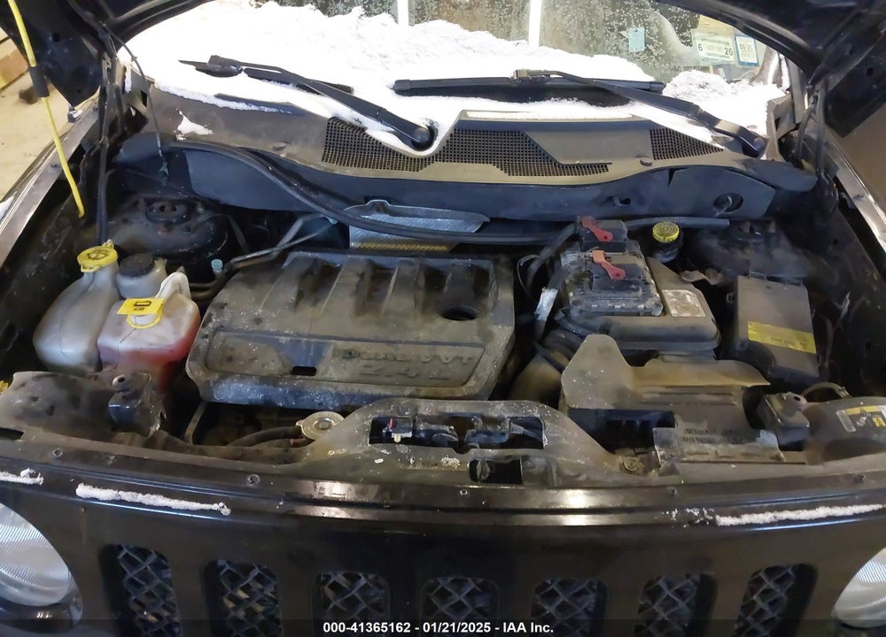 2015 JEEP PATRIOT LATITUDE VIN: 1C4NJRFB1FD244922