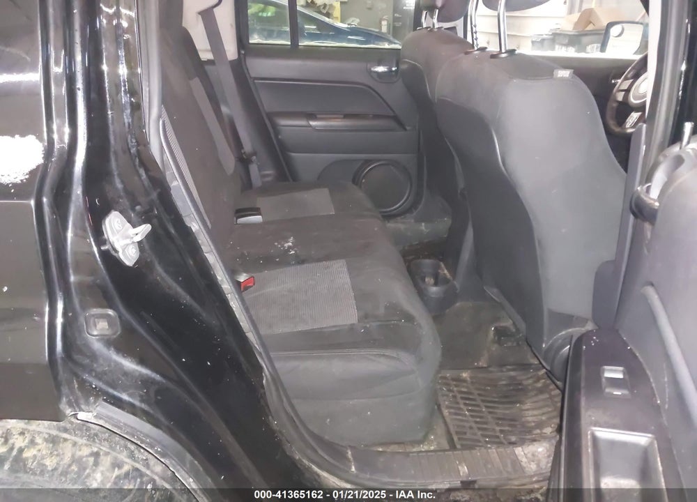 2015 JEEP PATRIOT LATITUDE VIN: 1C4NJRFB1FD244922
