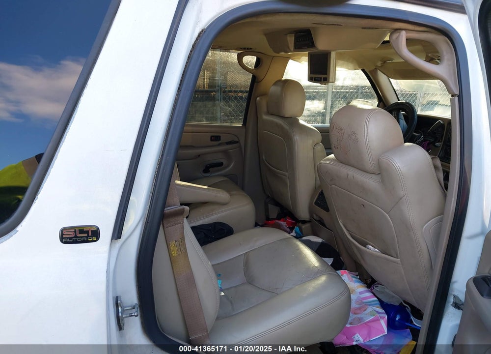 2005 GMC YUKON SLT VIN: 1GKEK13T55J203712