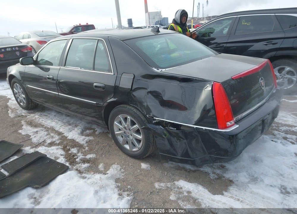 2011 CADILLAC DTS PREMIUM COLLECTION VIN: 1G6KH5E66BU123957