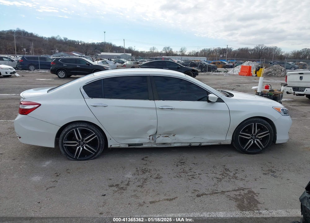 2017 HONDA ACCORD SPORT SE VIN: 1HGCR2F11HA271252