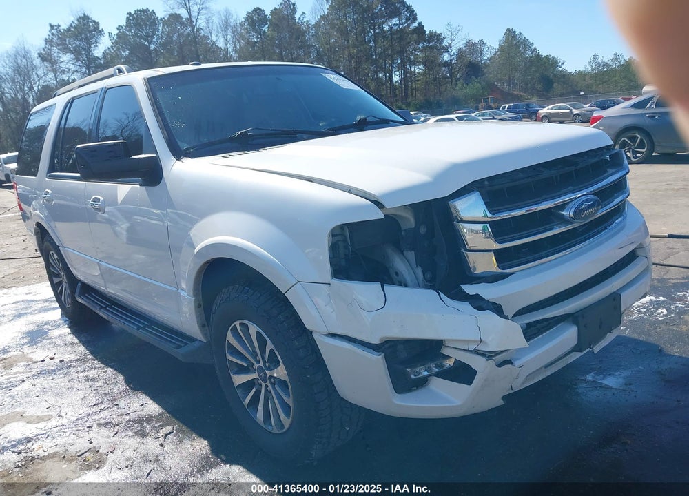 2015 FORD EXPEDITION XLT VIN: 1FMJU1HT2FEF26067