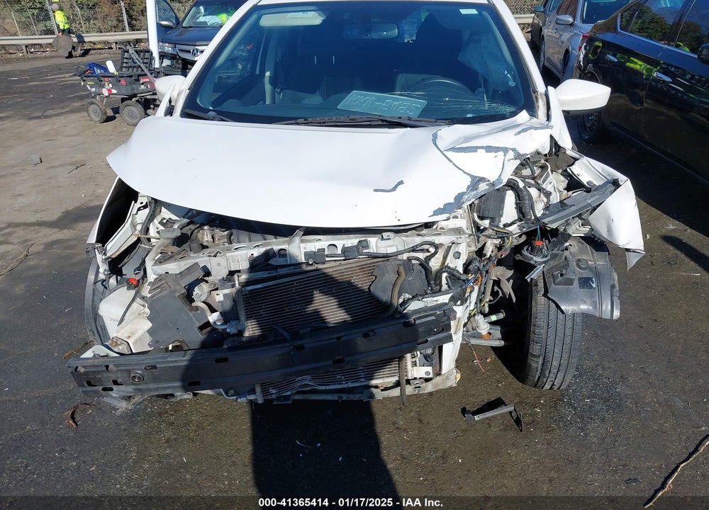 2016 NISSAN VERSA NOTE VIN: 3N1CE2CP0GL395106