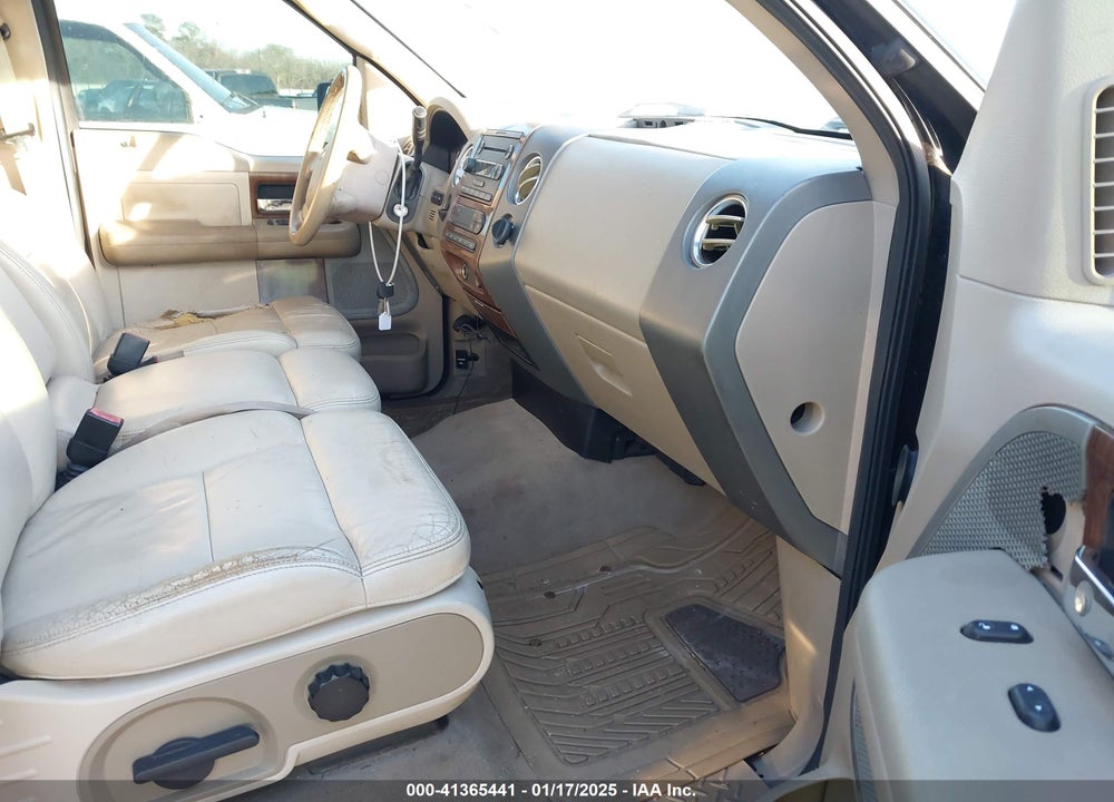 2004 FORD F-150 LARIAT/XLT VIN: 1FTPW12544KD36157