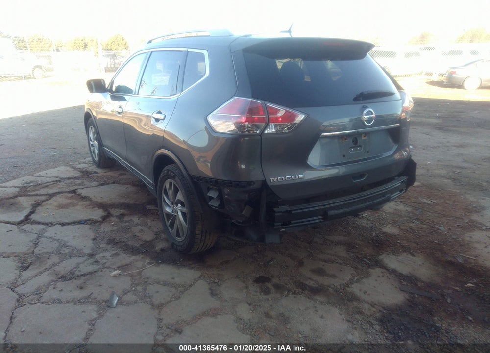 2015 NISSAN ROGUE SL VIN: 5N1AT2MT9FC830295