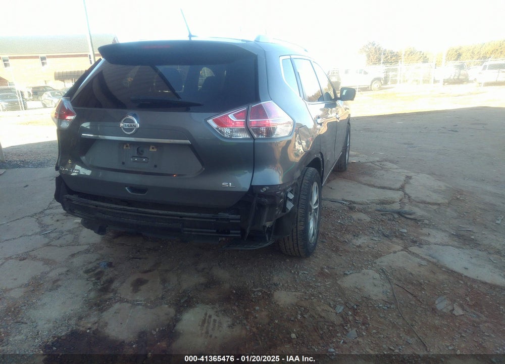 2015 NISSAN ROGUE SL VIN: 5N1AT2MT9FC830295