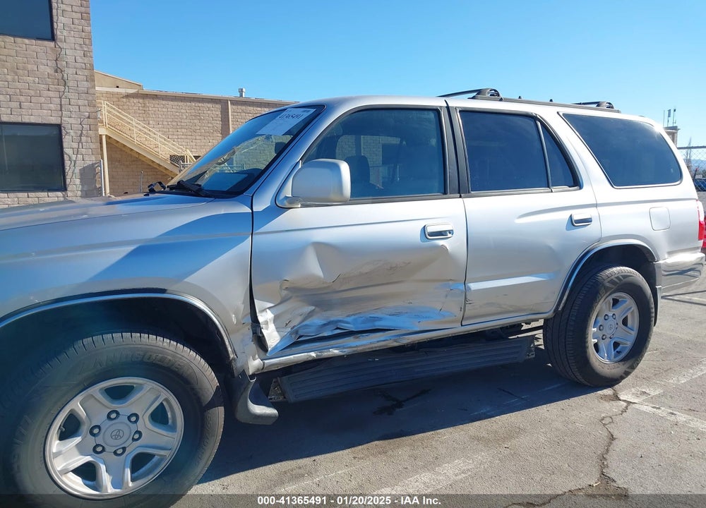 2002 TOYOTA 4RUNNER SR5 V6 VIN: JT3HN86R220382418