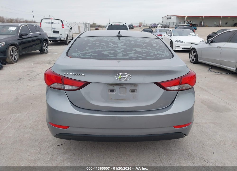 2015 HYUNDAI ELANTRA SE VIN: KMHDH4AE8FU390628