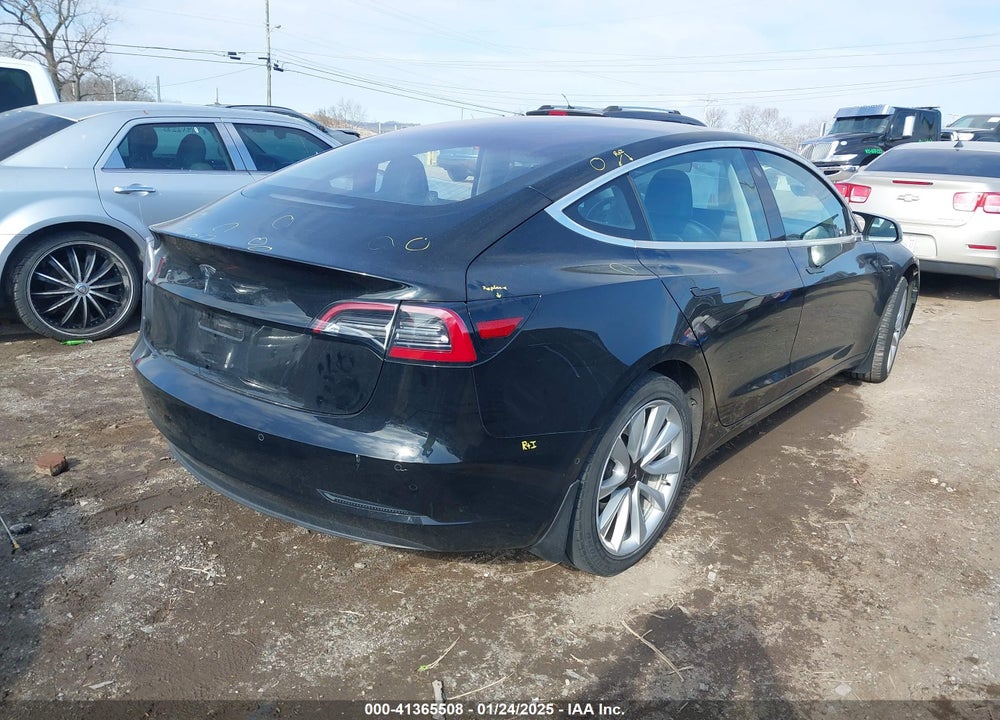 2018 TESLA MODEL 3 VIN: 5YJ3E1EA8JF006783