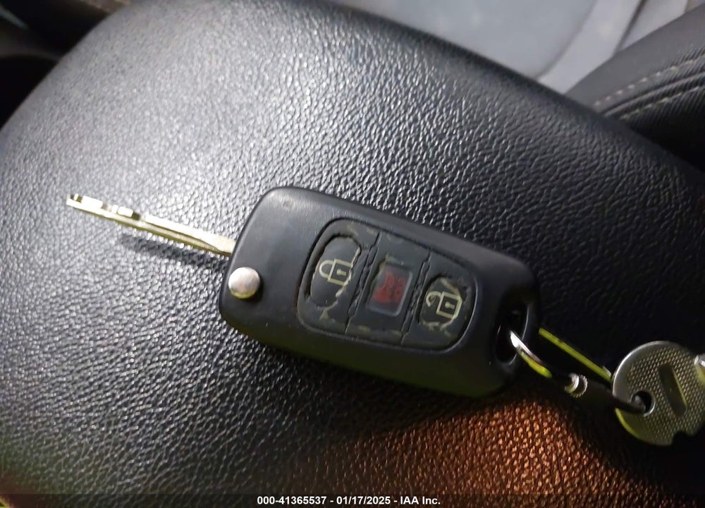2012 KIA SOUL VIN: KNDJT2A62C7365429
