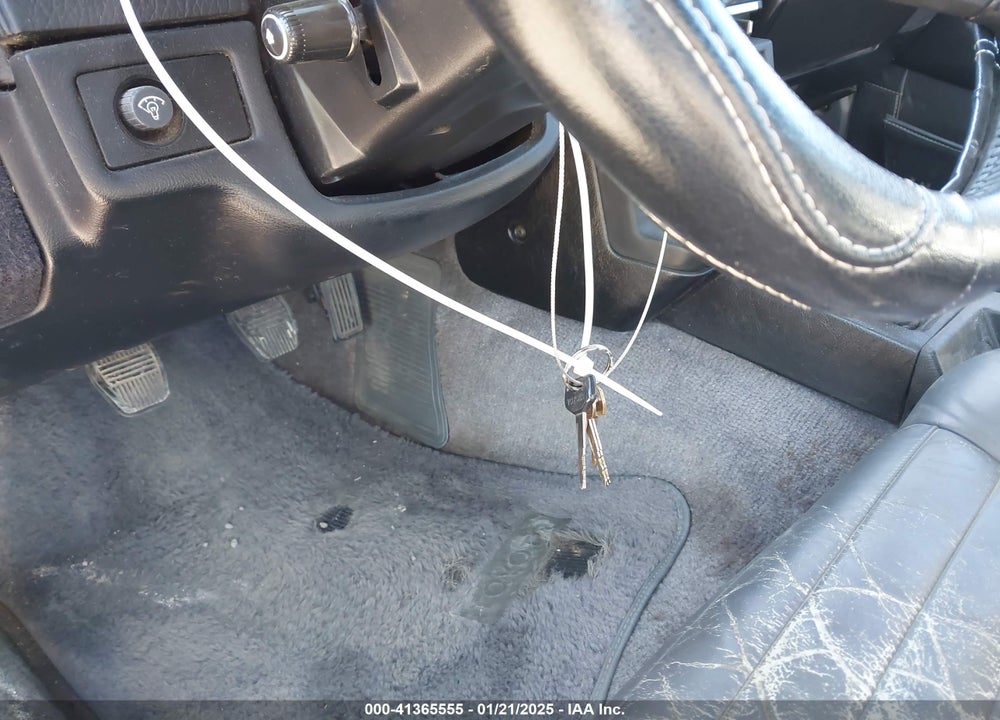 1985 TOYOTA SUPRA VIN: JT2MA67L9F0153298