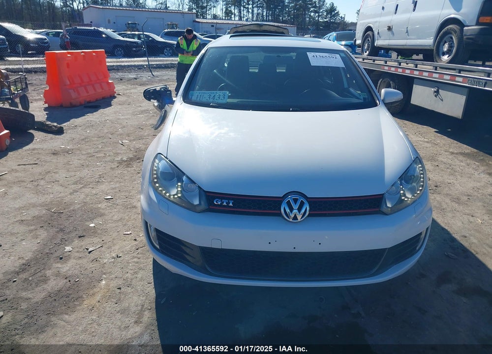 2013 VOLKSWAGEN GTI 4-DOOR AUTOBAHN VIN: WVWHD7AJ7DW115575