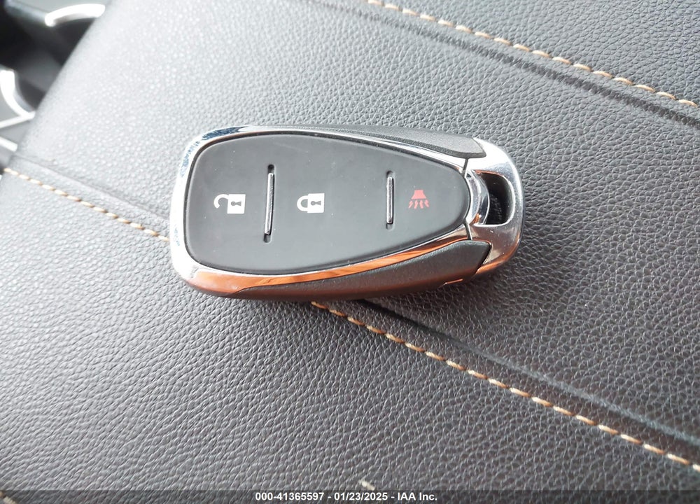 2020 CHEVROLET TRAVERSE LS VIN: 1GNEVFKW9LJ258051