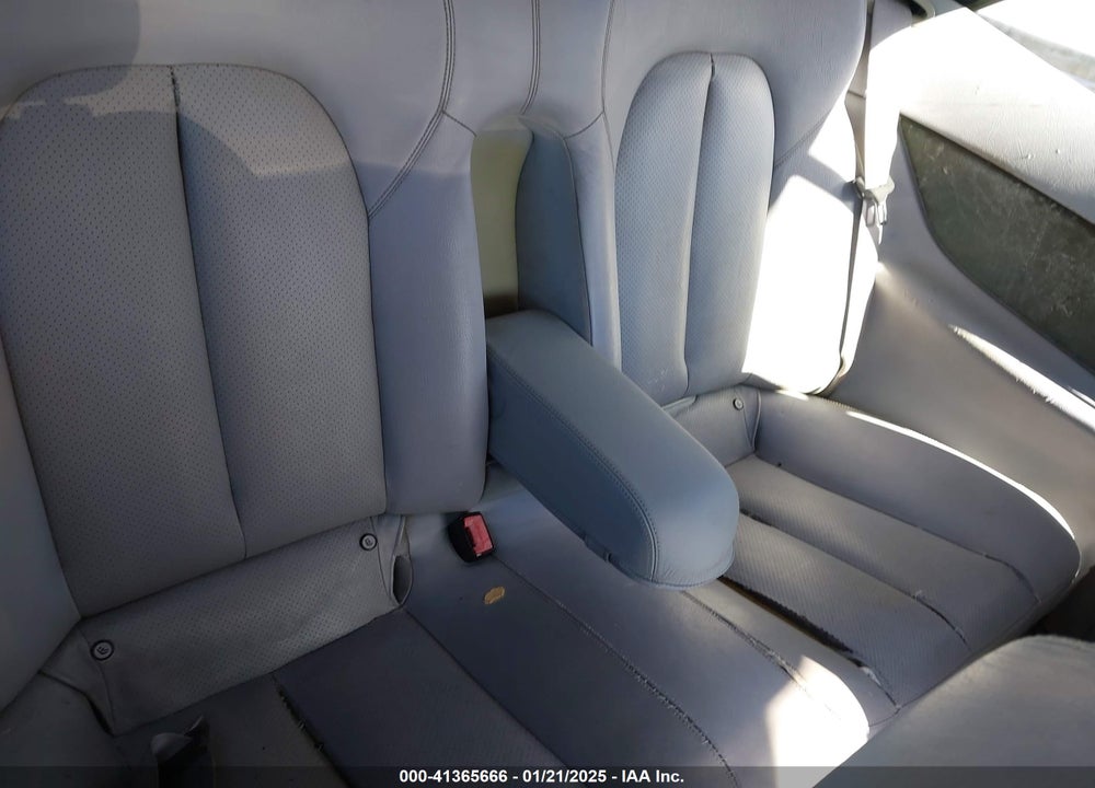 2003 MERCEDES-BENZ CLK 320 VIN: WDBLK65GX3T141076