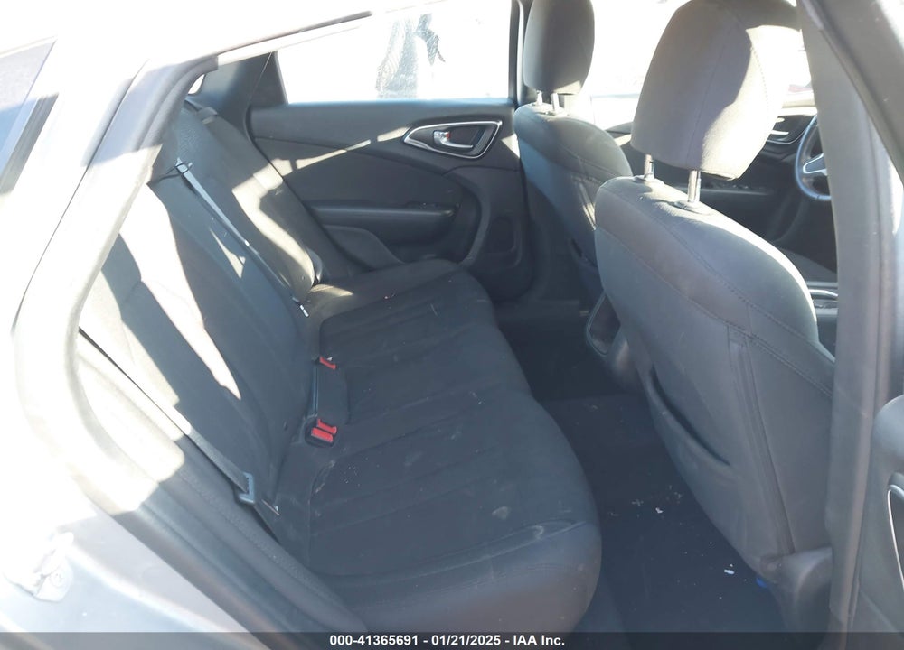 2016 CHRYSLER 200 VIN: 1C3CCCAB9GN159591