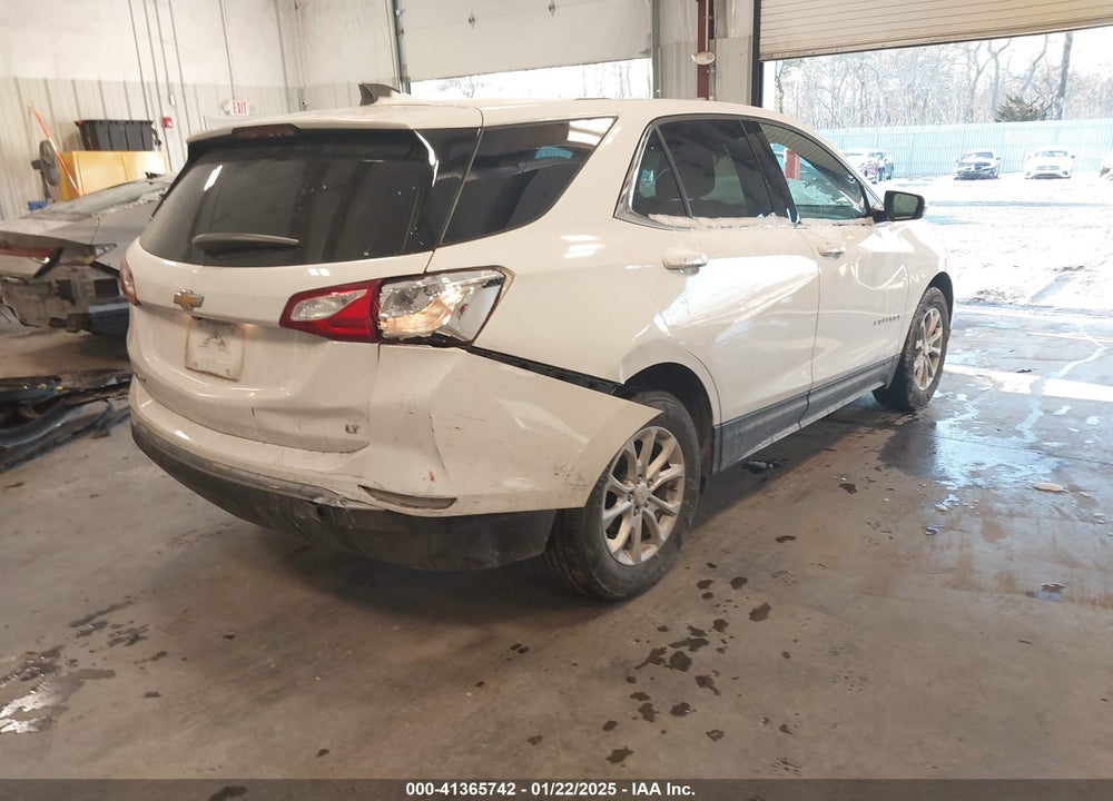 2019 CHEVROLET EQUINOX LT VIN: 3GNAXKEV5KS647402