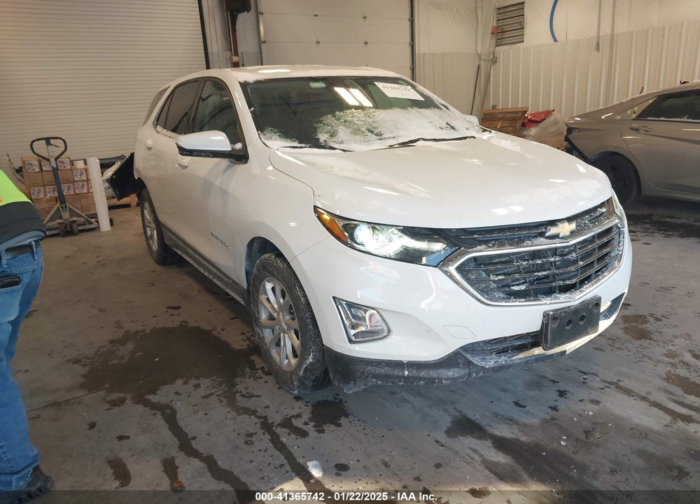 2019 CHEVROLET EQUINOX LT VIN: 3GNAXKEV5KS647402