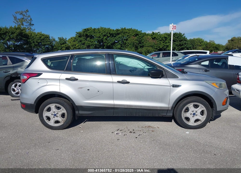 2017 FORD ESCAPE S VIN: 1FMCU0F72HUC97374