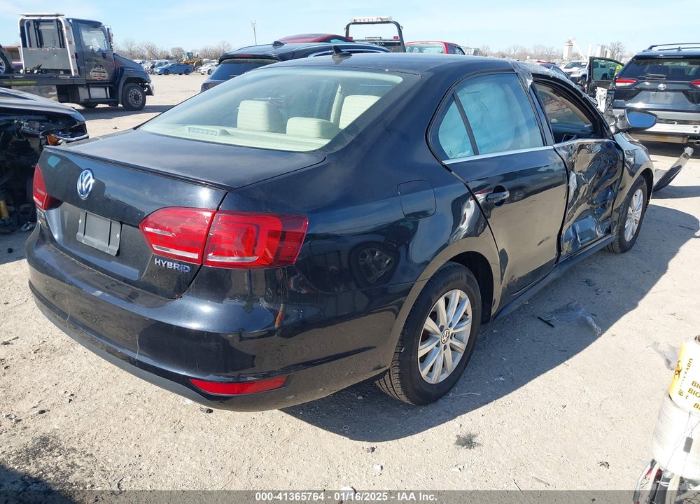 2013 VOLKSWAGEN JETTA HYBRID VIN: 3VW637AJXDM237905