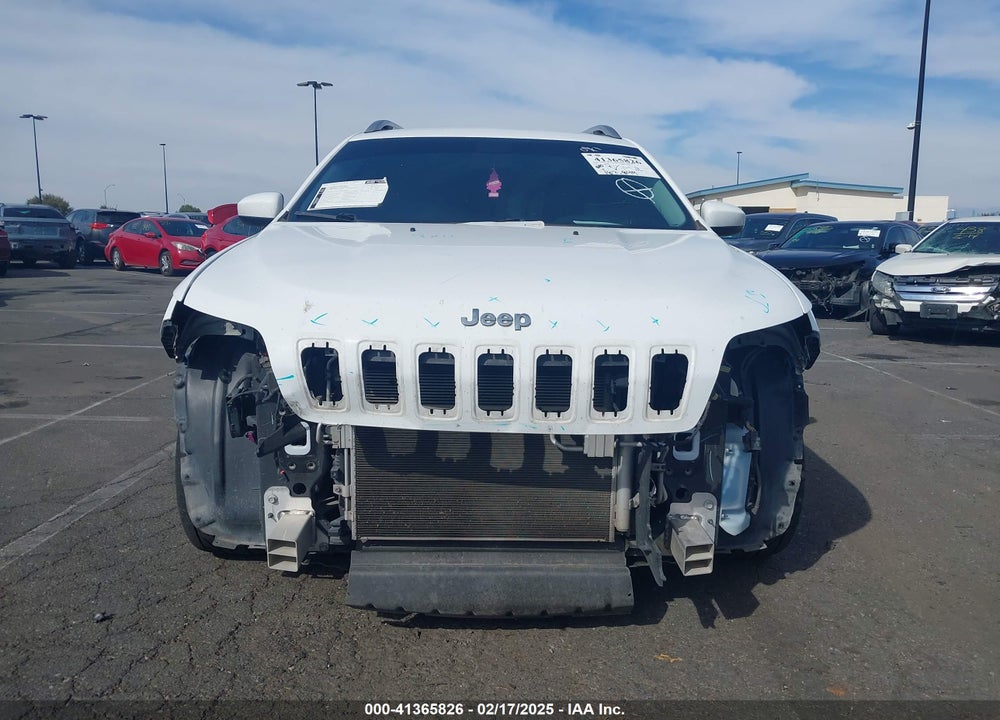 2019 JEEP CHEROKEE LATITUDE PLUS FWD VIN: 1C4PJLLB1KD131573