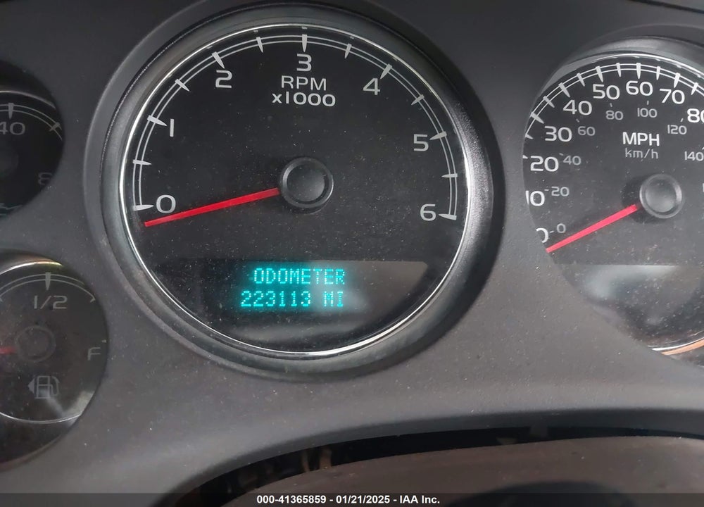 2007 CHEVROLET SUBURBAN 1500 LT VIN: 3GNFC160X7G293708