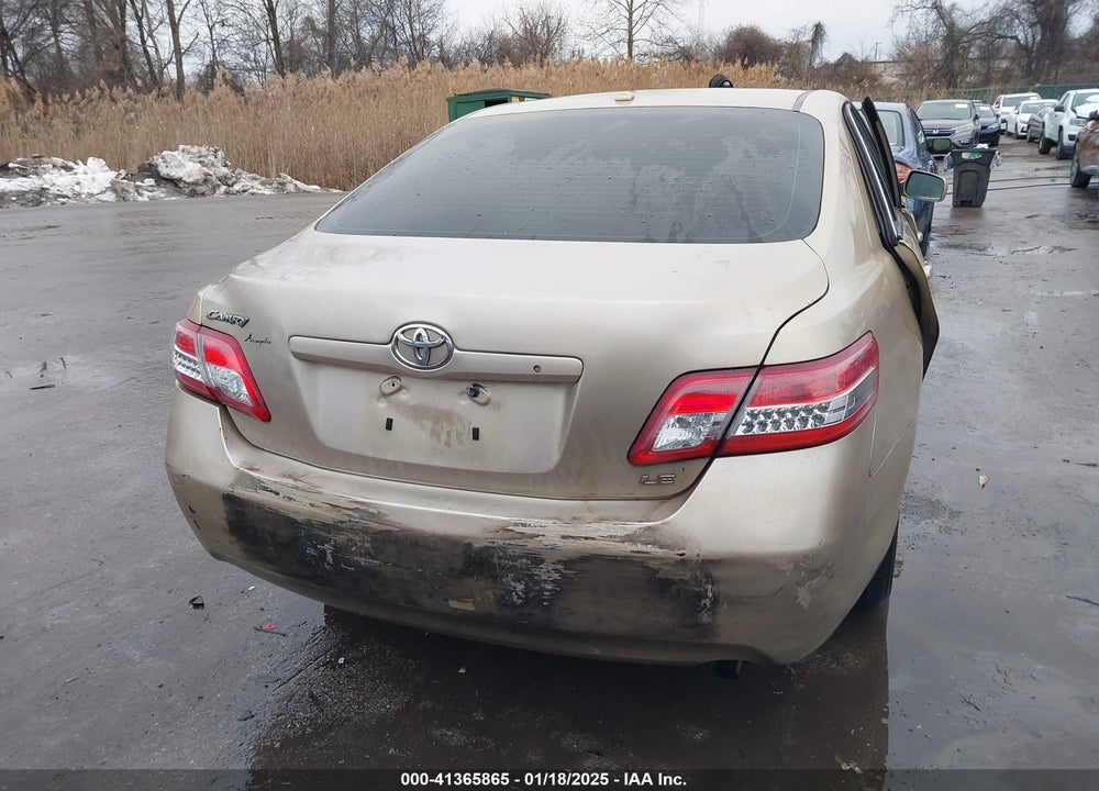2011 TOYOTA CAMRY LE VIN: 4T1BF3EK0BU677379