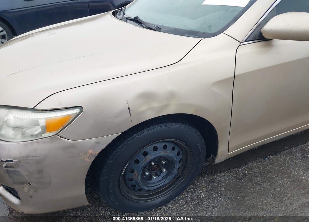 2011 TOYOTA CAMRY LE VIN: 4T1BF3EK0BU677379
