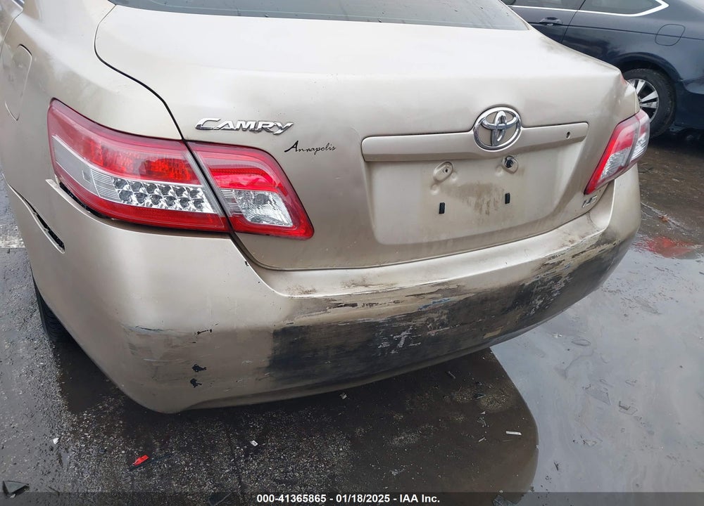 2011 TOYOTA CAMRY LE VIN: 4T1BF3EK0BU677379