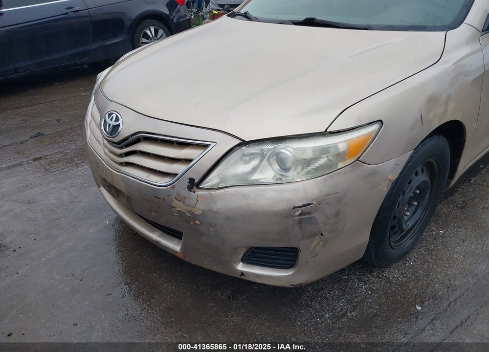 2011 TOYOTA CAMRY LE VIN: 4T1BF3EK0BU677379