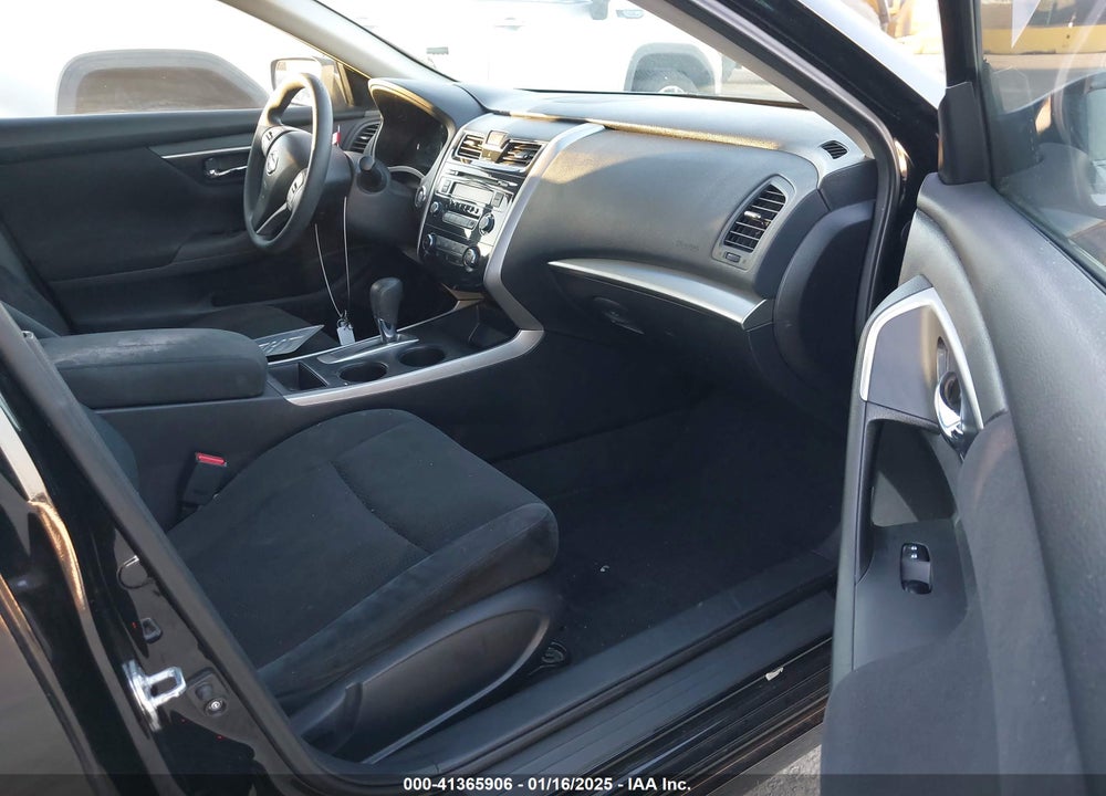 2015 NISSAN ALTIMA 2.5 S VIN: 1N4AL3AP6FN304668