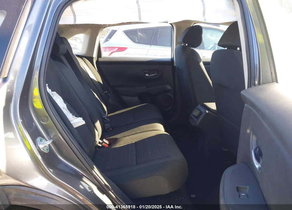 2023 HONDA HR-V AWD LX VIN: 3CZRZ2H30PM716003