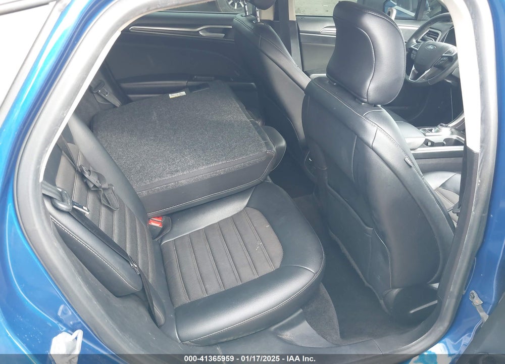 2017 FORD FUSION SE VIN: 3FA6P0T99HR388363