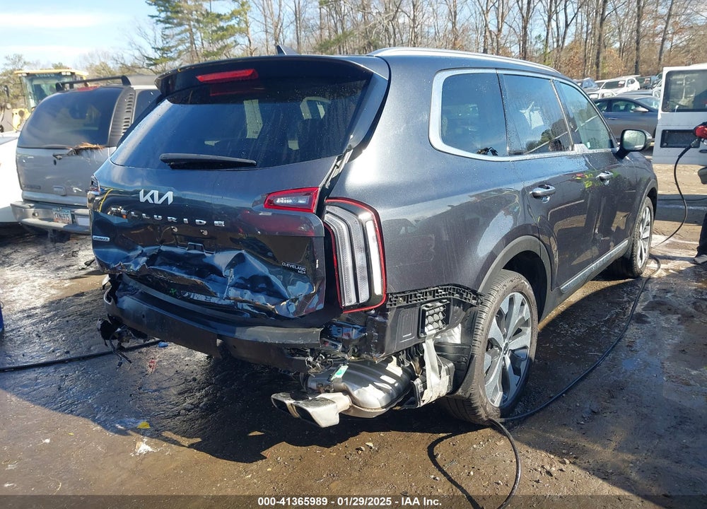 2022 KIA TELLURIDE S VIN: 5XYP6DHC0NG236247