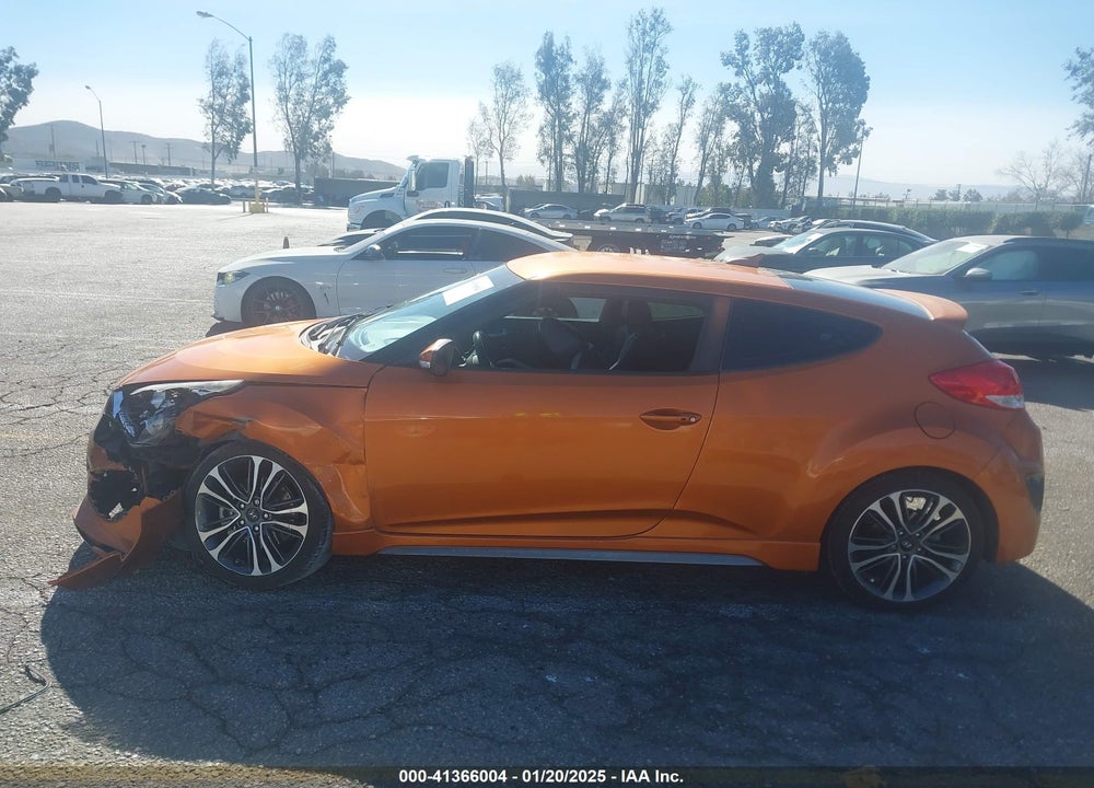 2016 HYUNDAI VELOSTER VIN: KMHTC6AE9GU285572